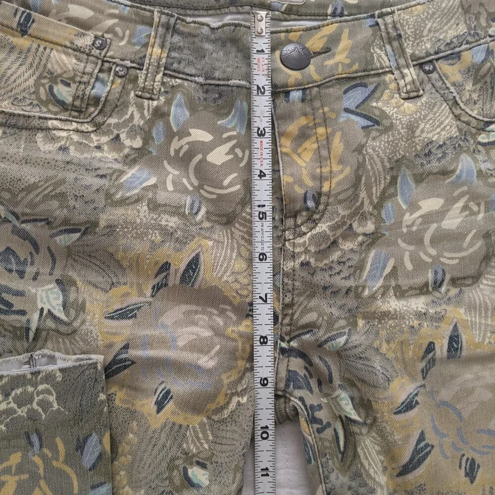 Free People Bell Bottom Flared Jeans - Picture 4 of 6